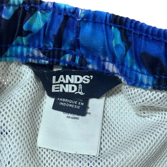 Lands' End Swim Trunks size s 6/7 sharks - Picture 2 of 7